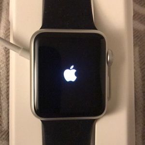 Apple Watch 38mm Aluminum